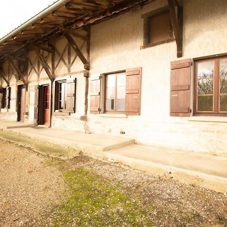 Ferme Bressane - 4 Chambres Saint-Etienne-du-Bois  Экстерьер фото