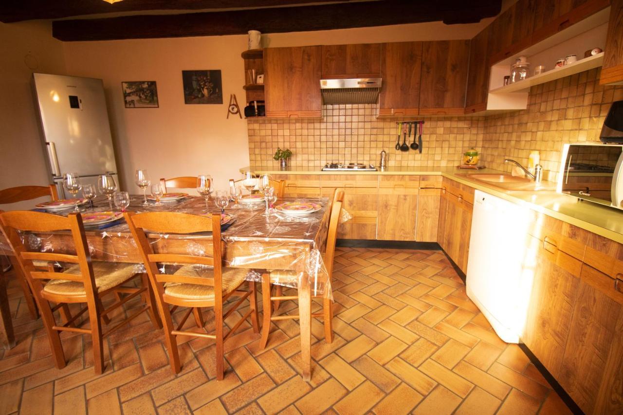 Ferme Bressane - 4 Chambres Saint-Etienne-du-Bois  Экстерьер фото