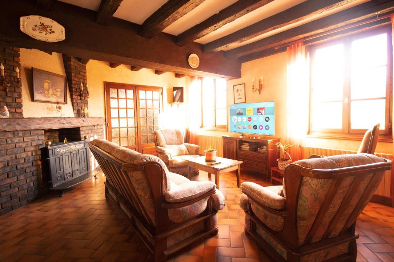 Ferme Bressane - 4 Chambres Saint-Etienne-du-Bois  Экстерьер фото