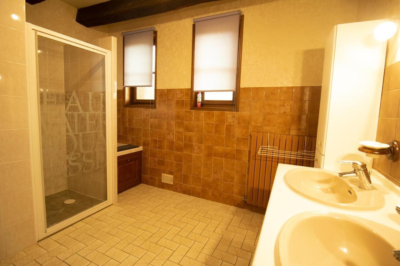 Ferme Bressane - 4 Chambres Saint-Etienne-du-Bois  Экстерьер фото